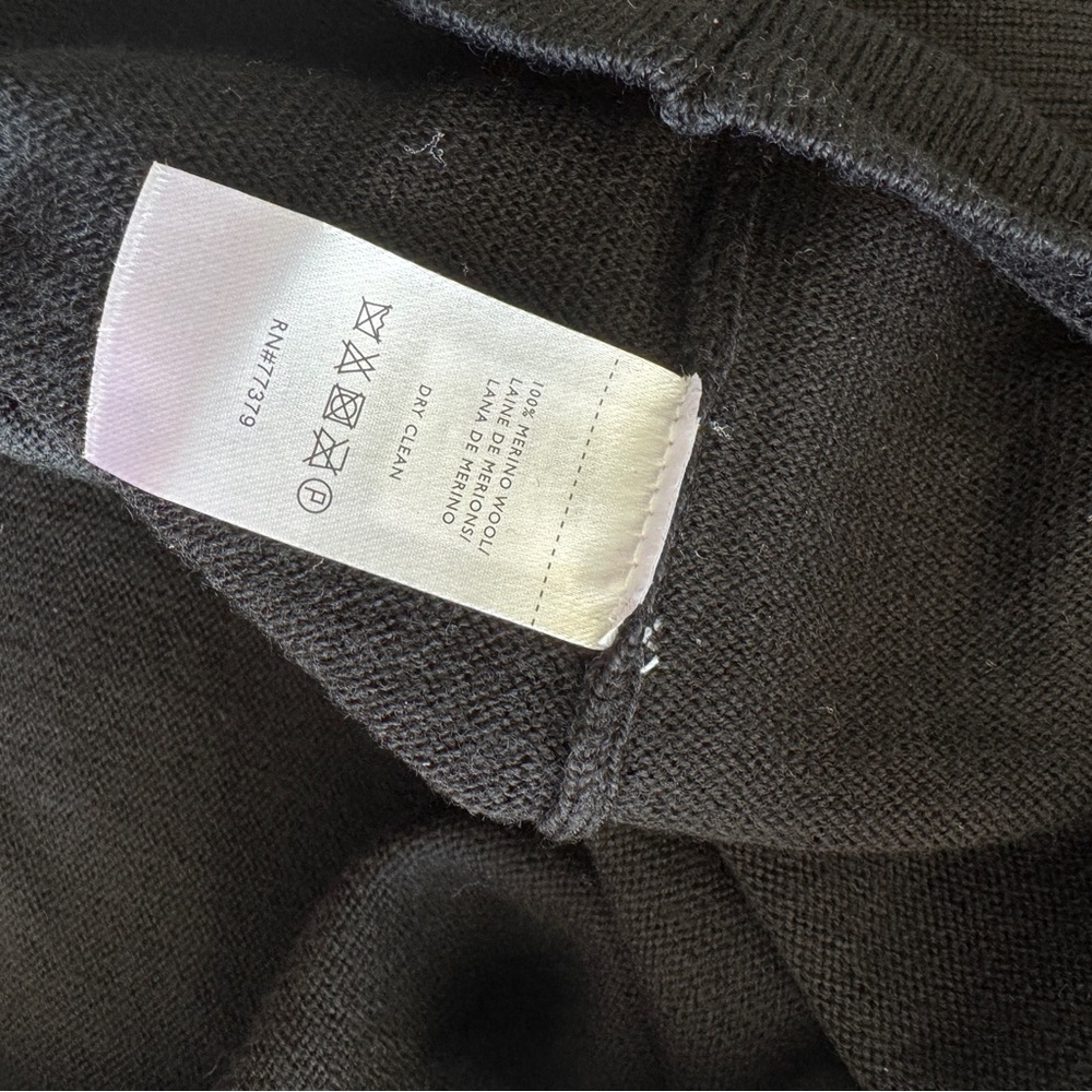 Ann Taylor 100% Merino Wool Sweater - Picture 8 of 8